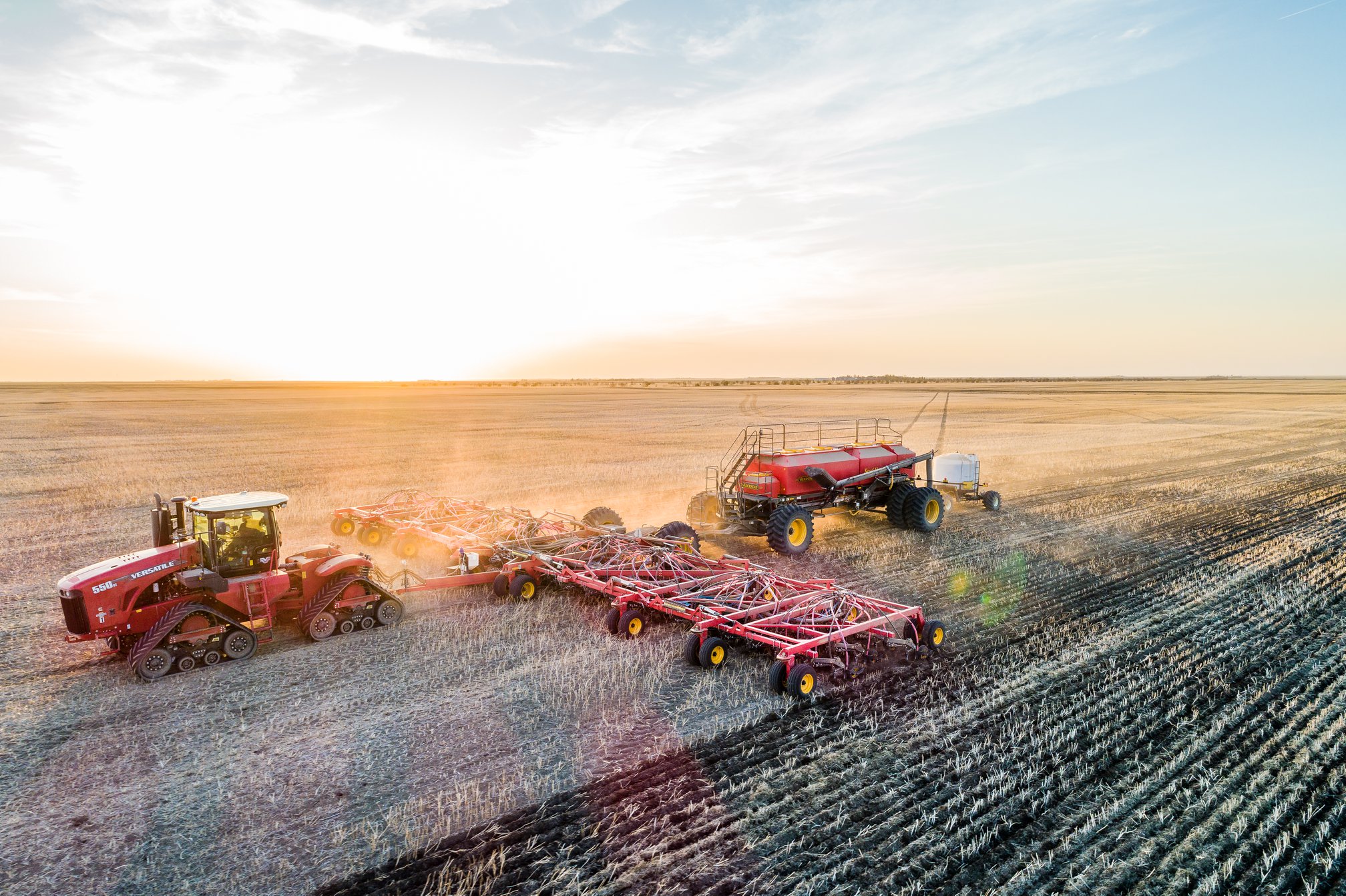 Images of the Rayzor and its creator, Ray Heinen